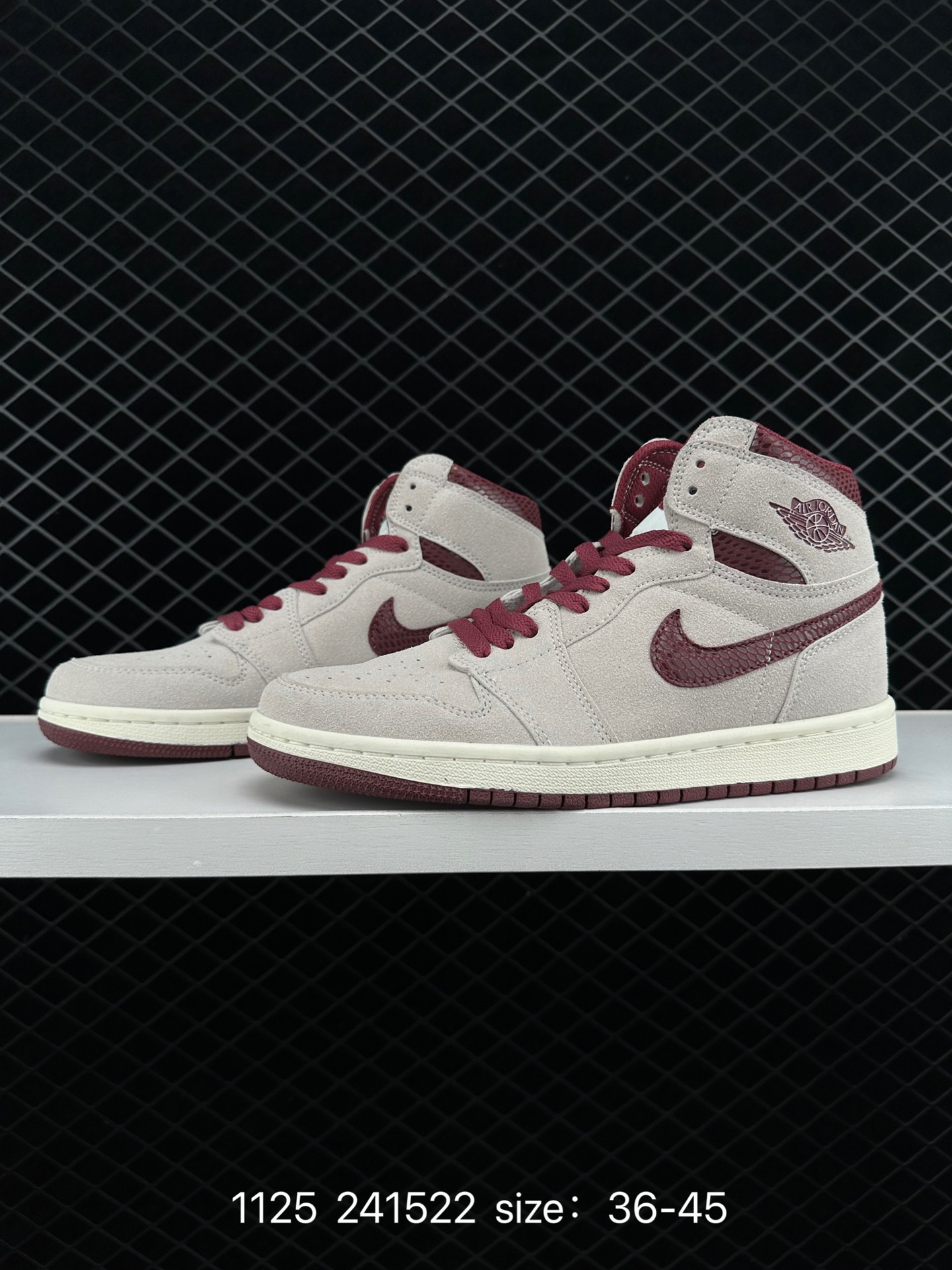 Air Jordan 1 High OG “Crimson Tint”